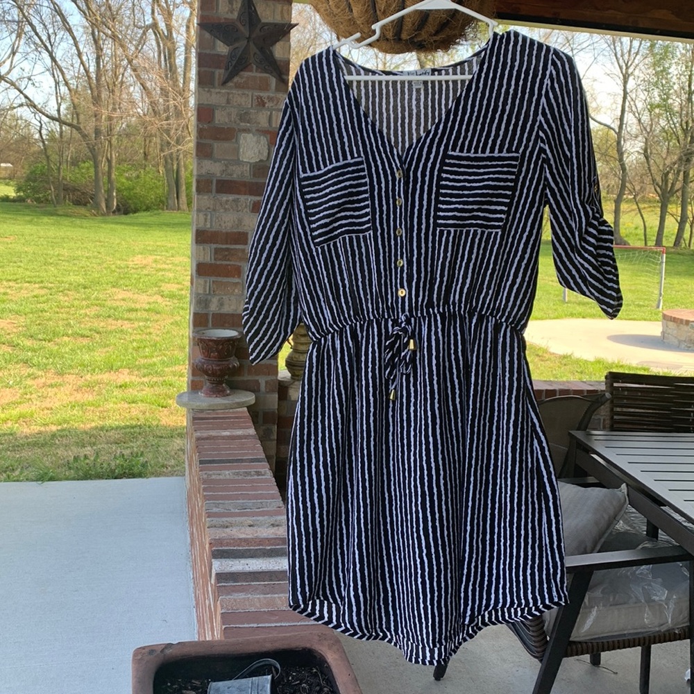 J for justify mid way sleeve dress